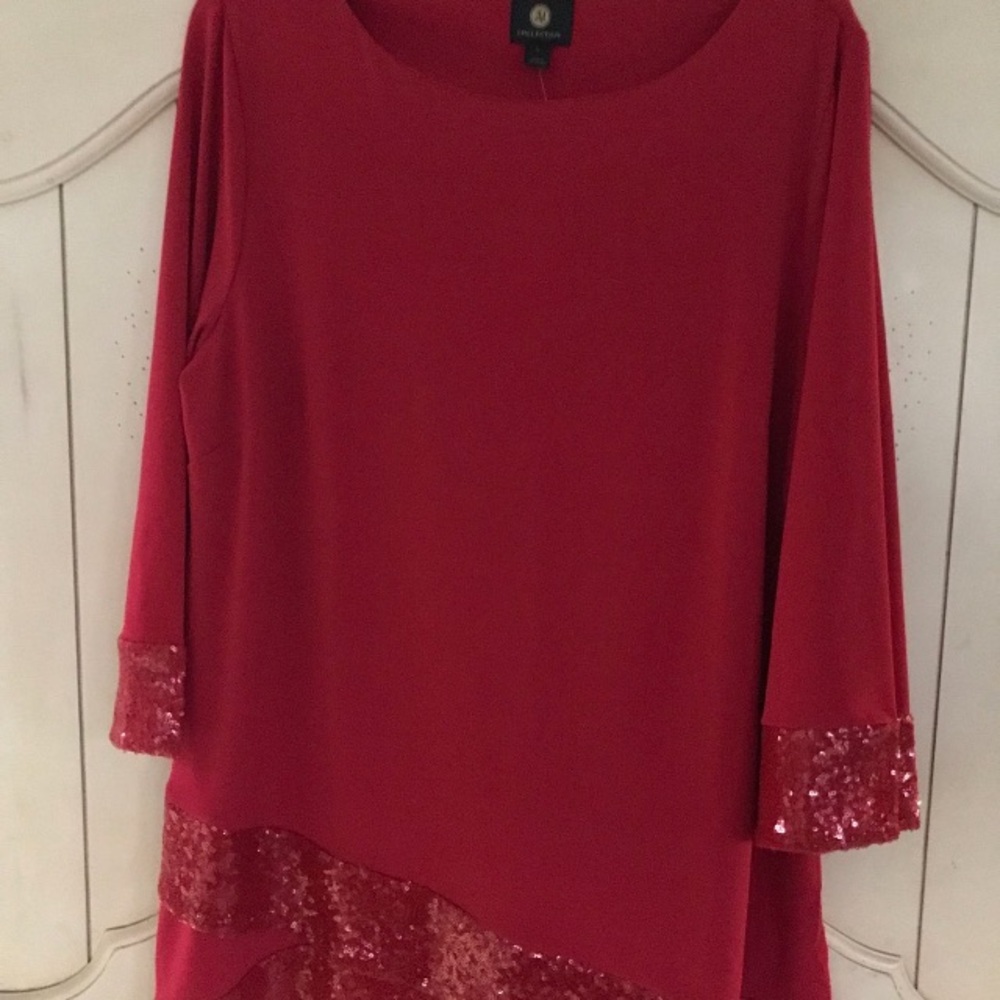 JM Collection Red Holiday Tunic size Medium
